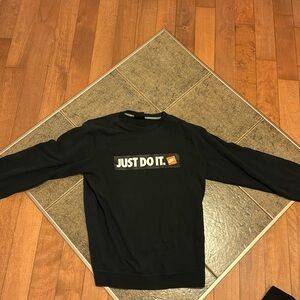 Nike vintage black crewneck sweater